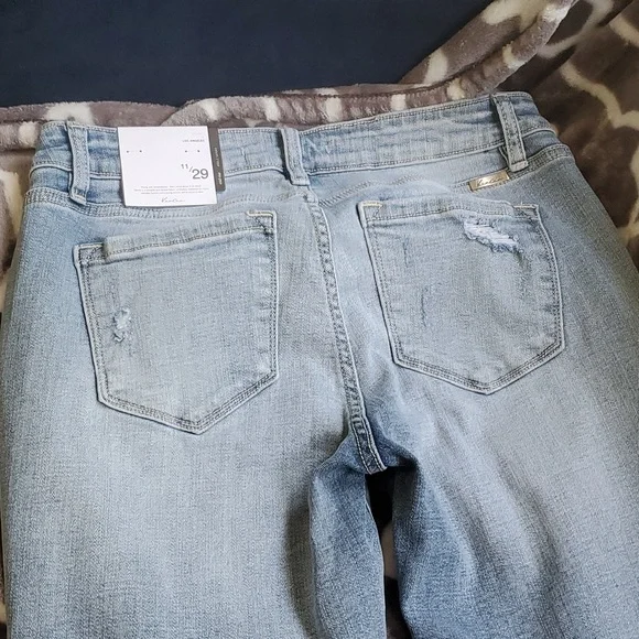 NWT KANCAN MID RISE ANKLE JEANS 👖 - Picture 12 of 12